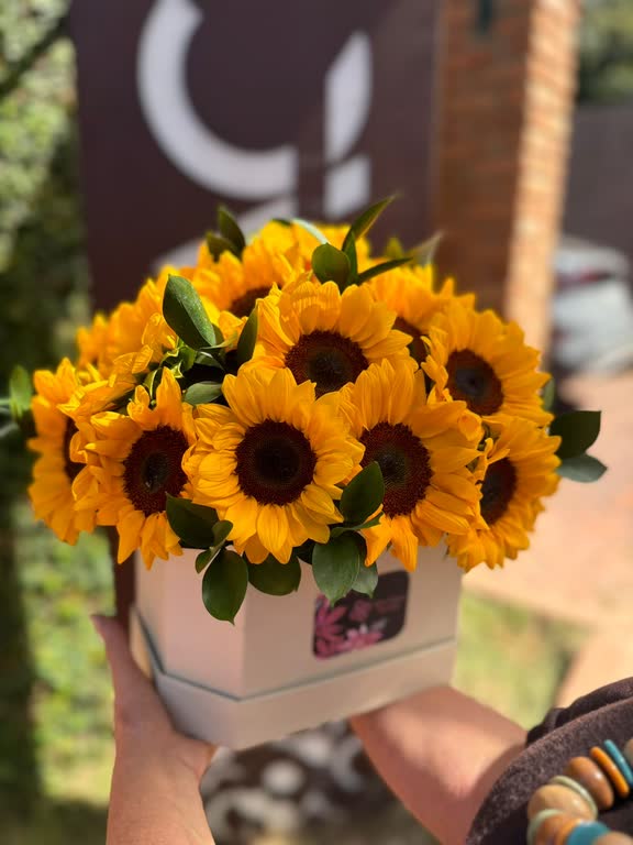 Arranjo floral real disponível no app